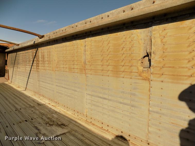 image for item DD2923 2013 Wilkens 0K2036BCFSTT walking floor trailer