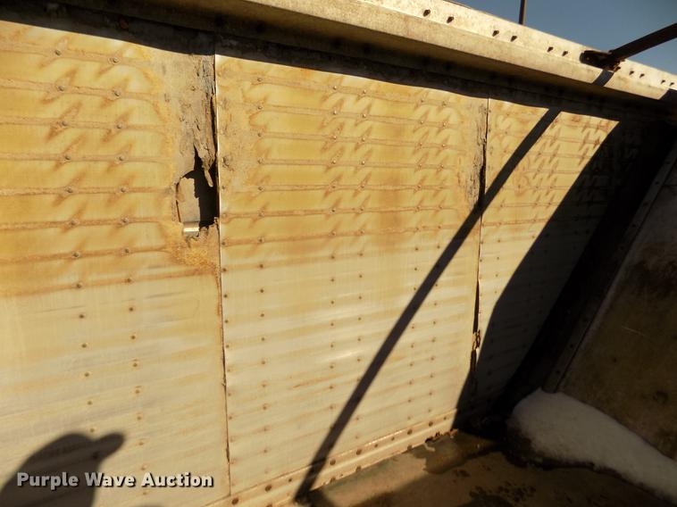 image for item DD2923 2013 Wilkens 0K2036BCFSTT walking floor trailer