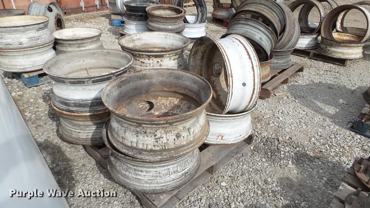 image for item DT9470 (8) ball and seat wheels