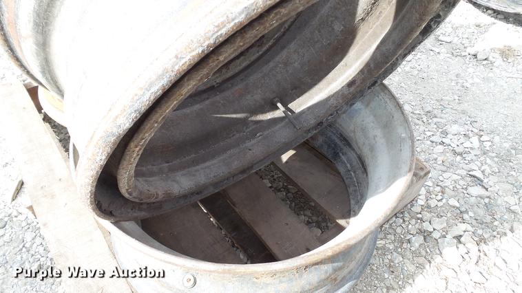 image for item DT9472 (6) Dayton 22.5" wheels