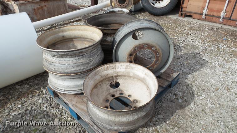 image for item DT9473 (6) 24.5" wheels