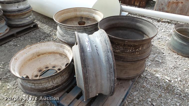 image for item DT9473 (6) 24.5" wheels