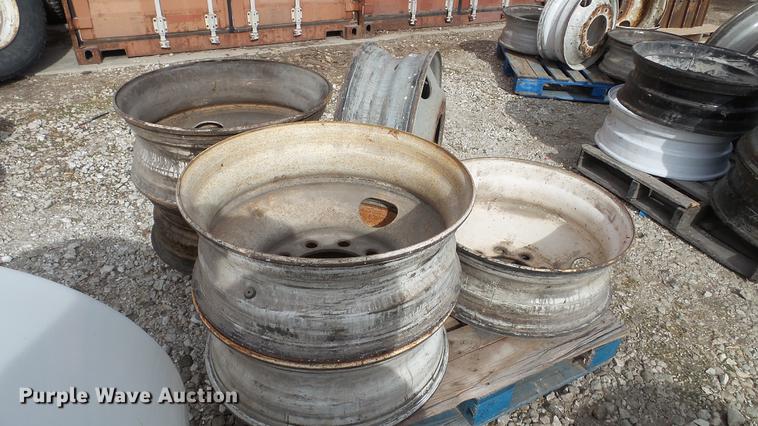 image for item DT9473 (6) 24.5" wheels