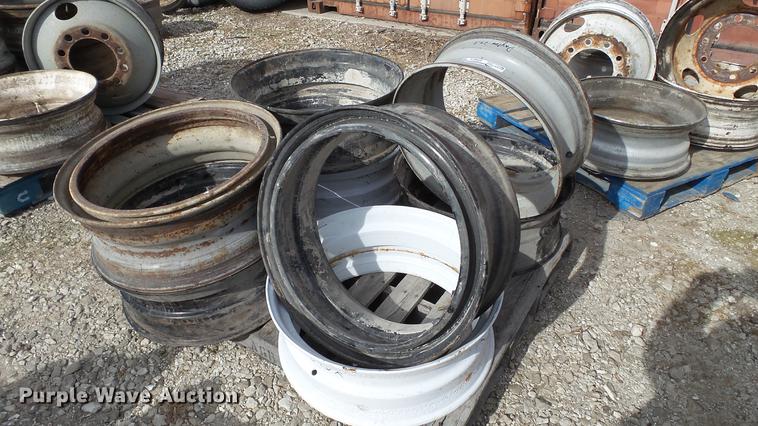 image for item DT9474 (8) Dayton 24.5" wheels