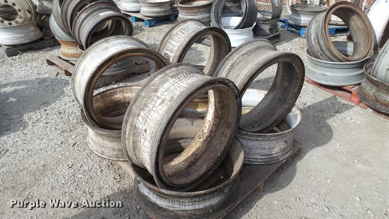 image for item DT9477 (8) Dayton 24.5" wheels