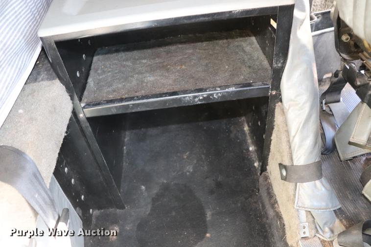 image for item EC9402 1999 Kenworth T600B semi truck