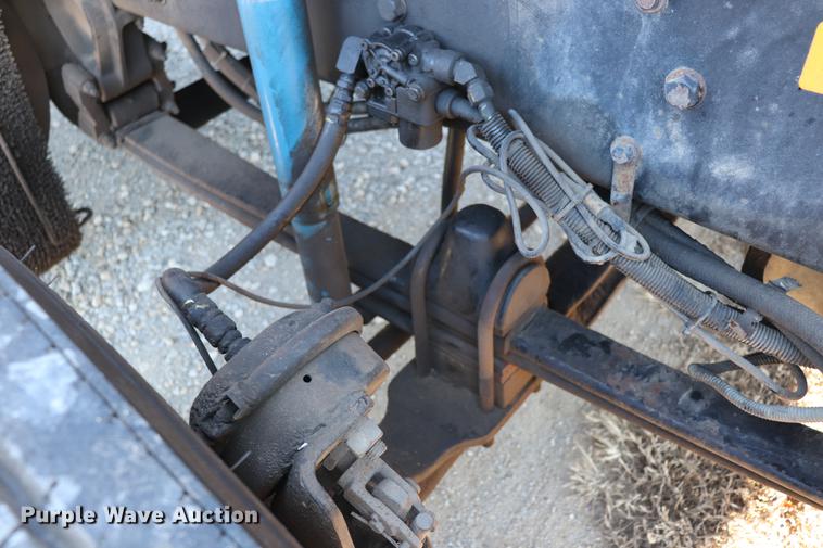 image for item EC9402 1999 Kenworth T600B semi truck