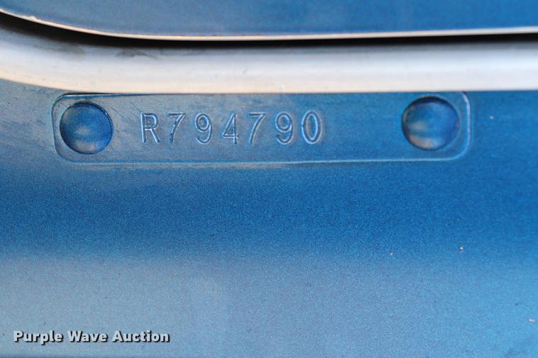 image for item EC9402 1999 Kenworth T600B semi truck