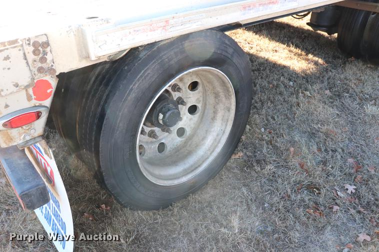 image for item EC9403 2008 Fontaine 1DFT-8-8048WSAWK drop deck trailer