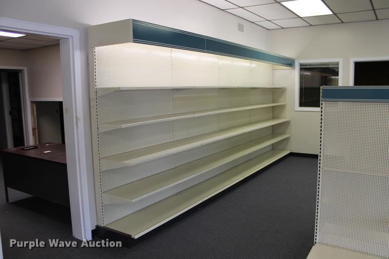 image for item DB5118 Gondola style retail display shelving