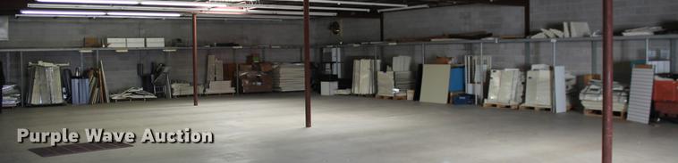 image for item DB5118 Gondola style retail display shelving