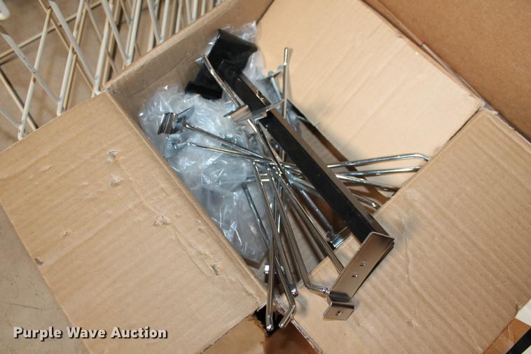 image for item DB5118 Gondola style retail display shelving