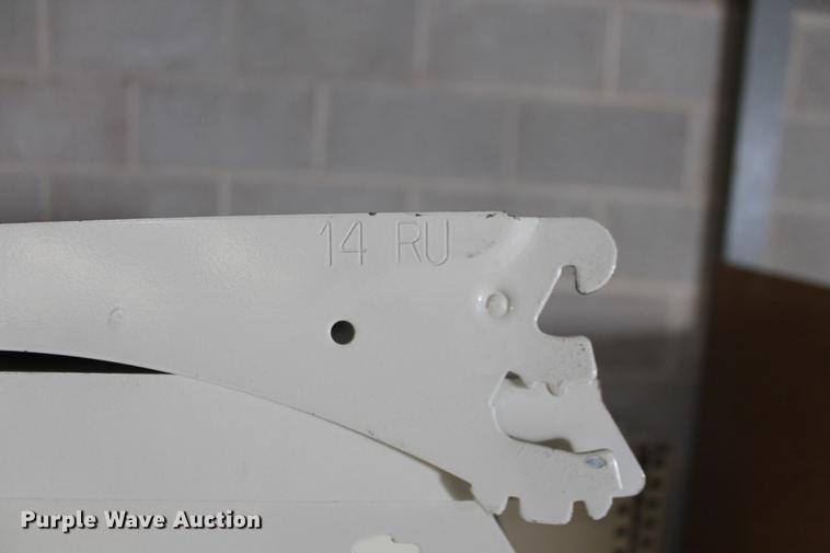 image for item DB5118 Gondola style retail display shelving