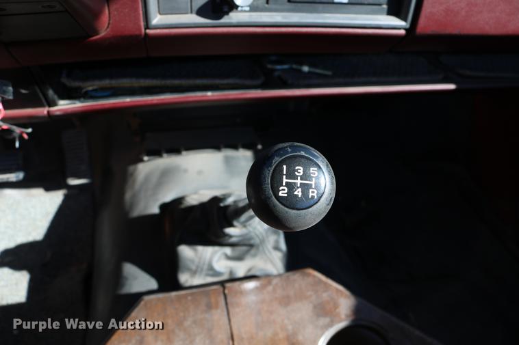 image for item DB6581 1988 GMC S15 pickup truck