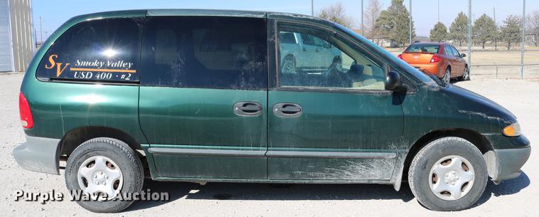 image for item DB6582 1998 Dodge Caravan van