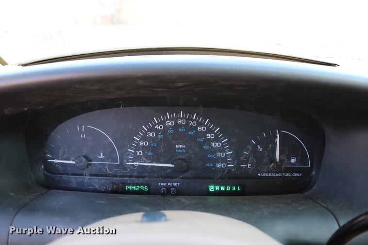 image for item DB6582 1998 Dodge Caravan van