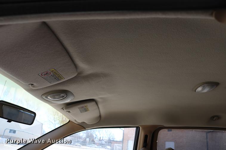 image for item DB6582 1998 Dodge Caravan van