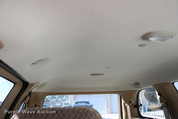 image for item DB6582 1998 Dodge Caravan van