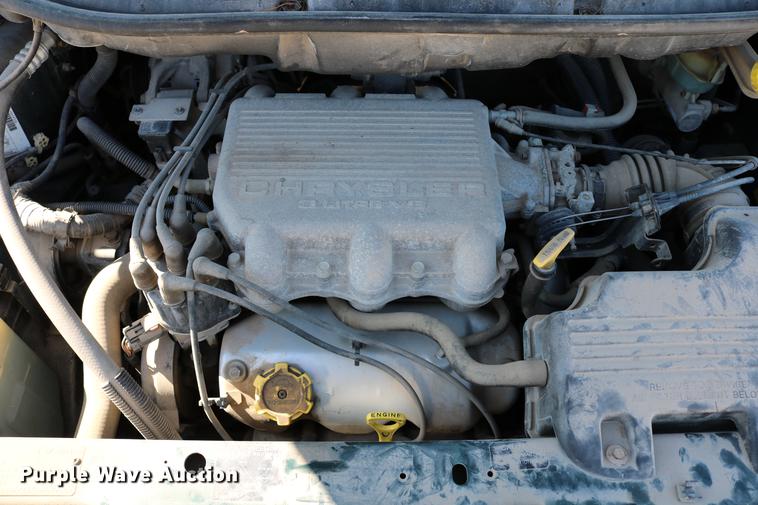 image for item DB6582 1998 Dodge Caravan van