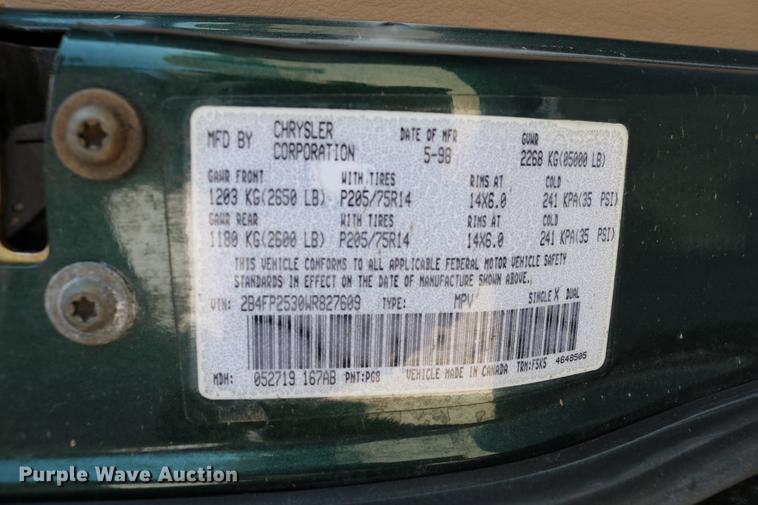 image for item DB6582 1998 Dodge Caravan van