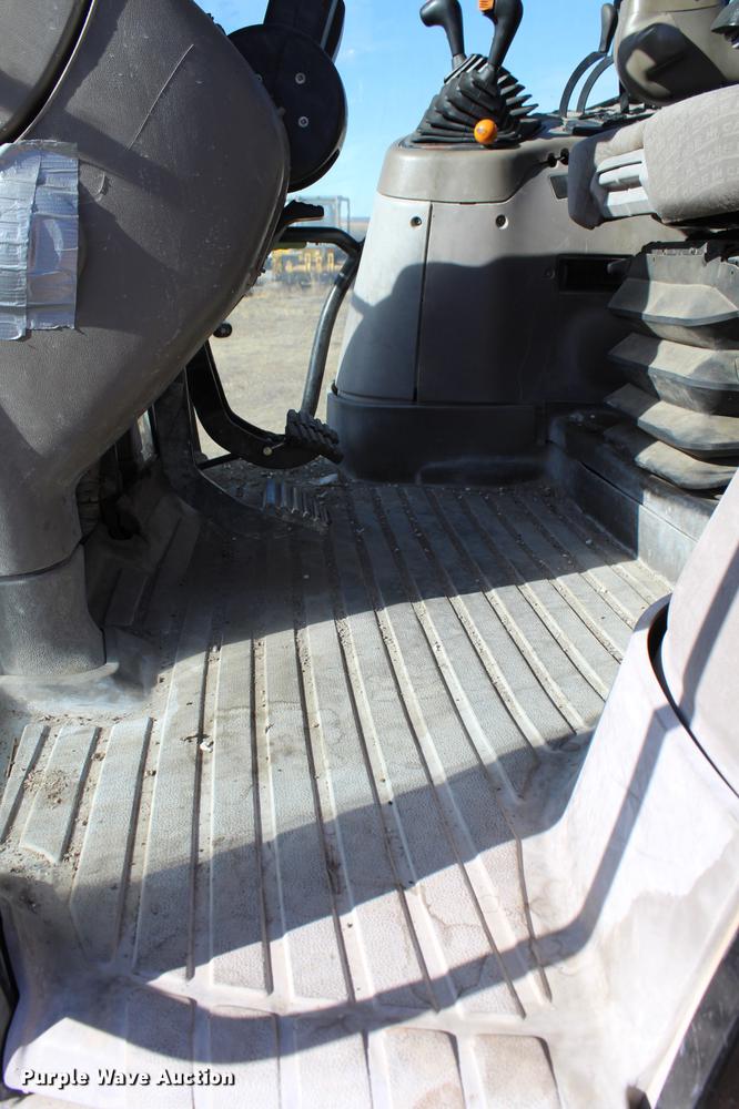 image for item DB6609 2004 Case IH MXU100 MFWD tractor