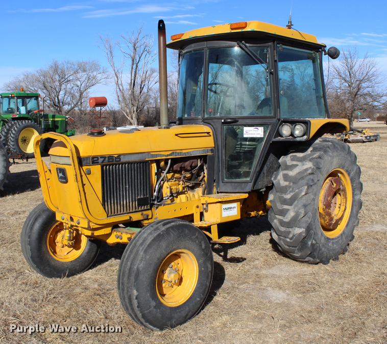 image for item DB6610 1989 John Deere 2755 tractor