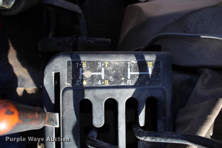 image for item DB6610 1989 John Deere 2755 tractor