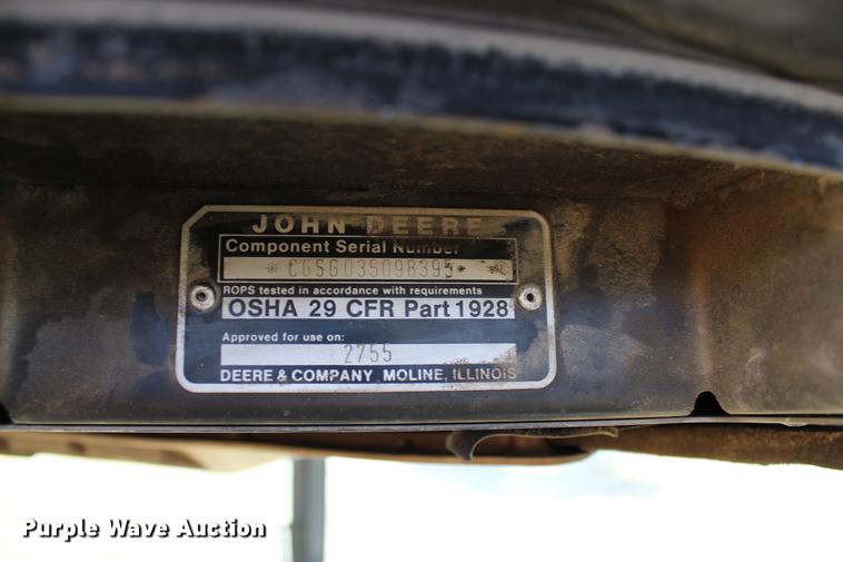 image for item DB6610 1989 John Deere 2755 tractor