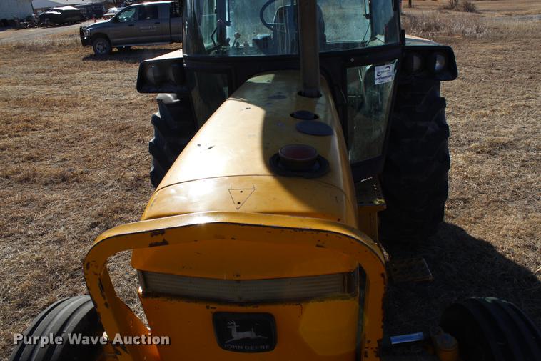 image for item DB6610 1989 John Deere 2755 tractor