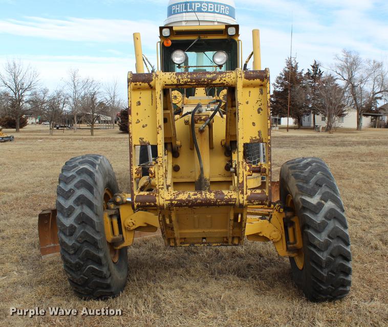 image for item DB6611 2001 Galion 850C motor grader