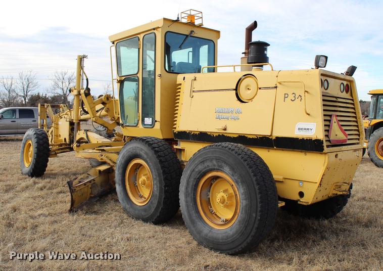image for item DB6611 2001 Galion 850C motor grader
