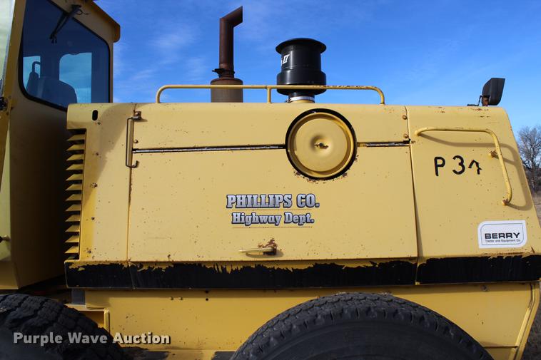 image for item DB6611 2001 Galion 850C motor grader