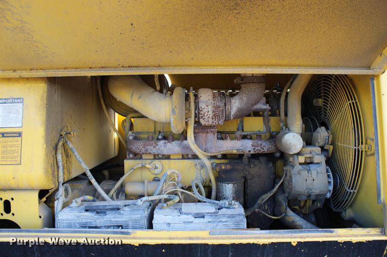 image for item DB6611 2001 Galion 850C motor grader