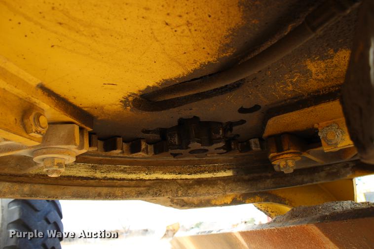 image for item DB6611 2001 Galion 850C motor grader