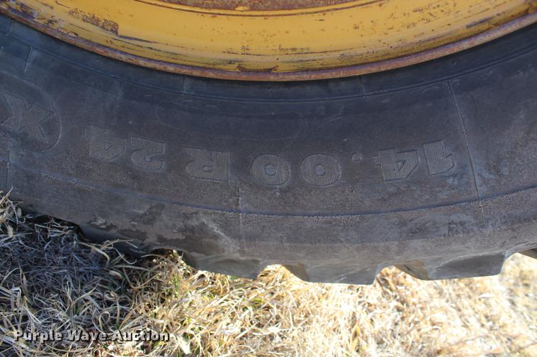 image for item DB6611 2001 Galion 850C motor grader