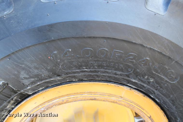 image for item DB6611 2001 Galion 850C motor grader