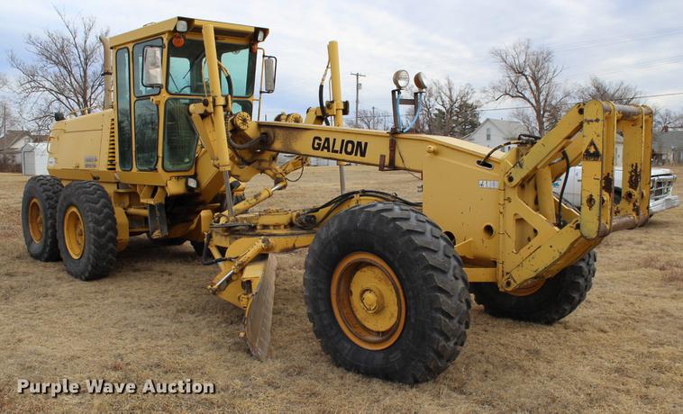 image for item DB6612 2001 Galion 850C motor grader