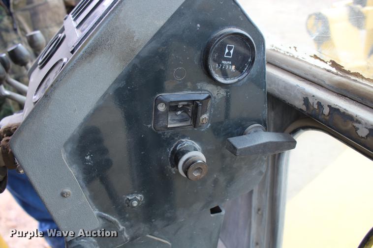 image for item DB6612 2001 Galion 850C motor grader