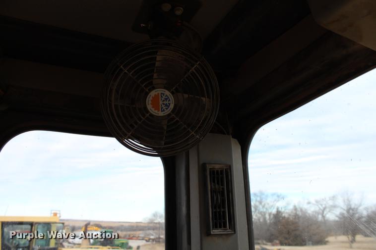 image for item DB6612 2001 Galion 850C motor grader