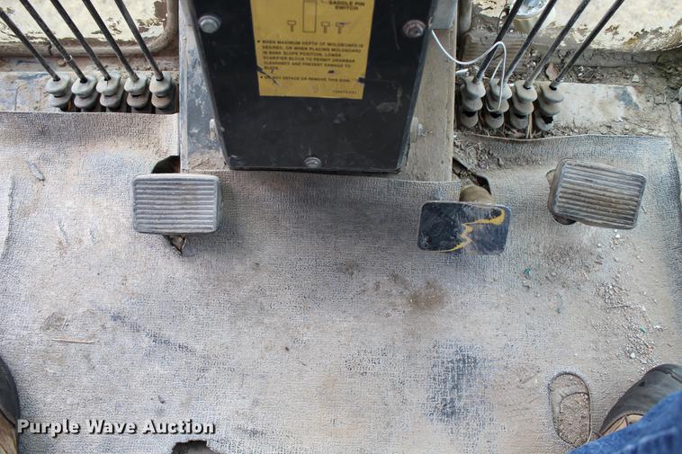 image for item DB6612 2001 Galion 850C motor grader