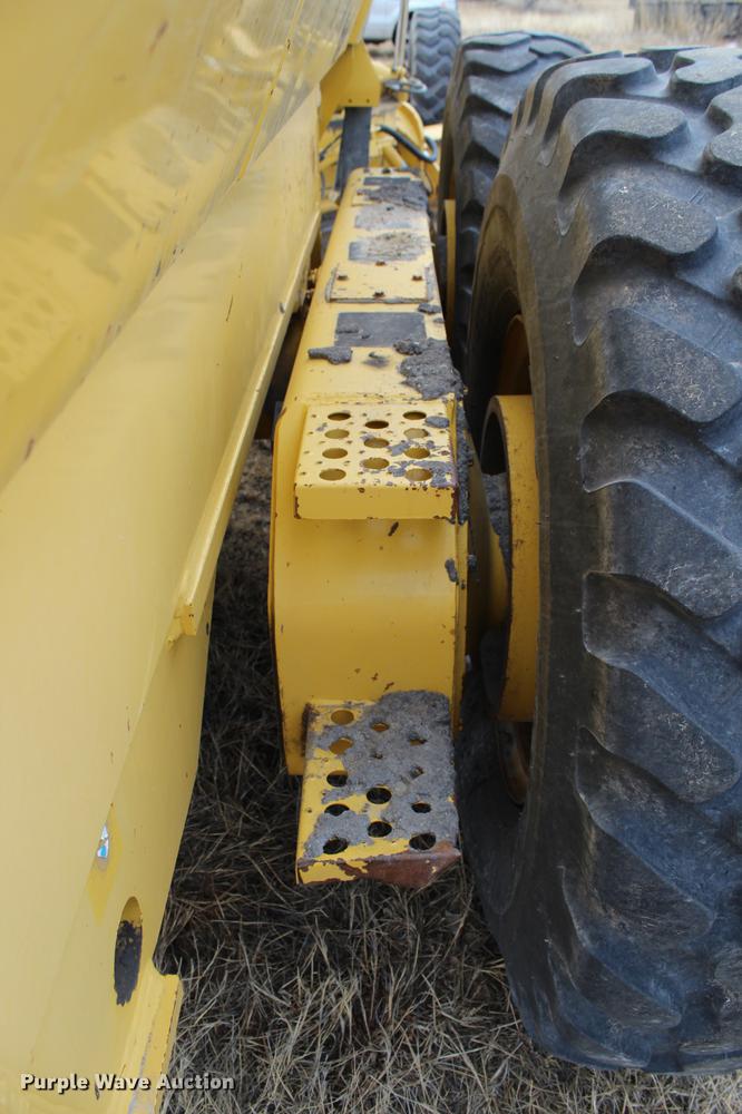 image for item DB6612 2001 Galion 850C motor grader