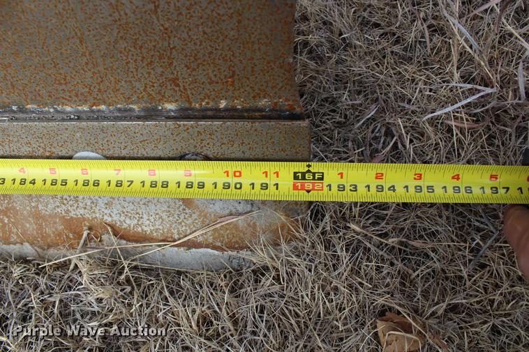 image for item DB6612 2001 Galion 850C motor grader