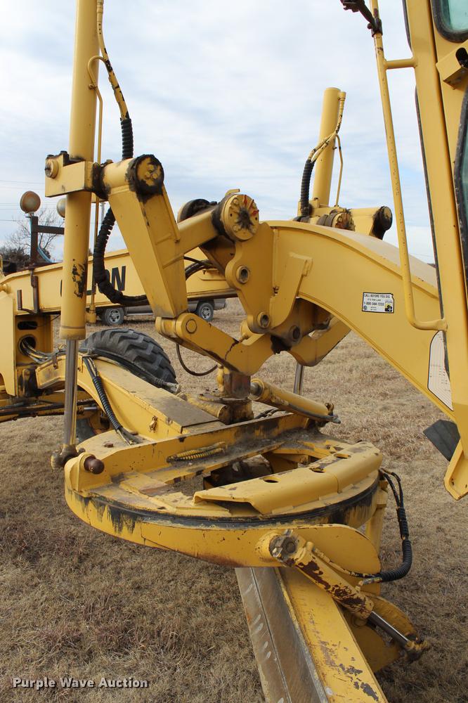 image for item DB6612 2001 Galion 850C motor grader