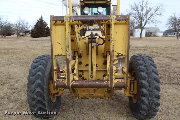 image for item DB6612 2001 Galion 850C motor grader