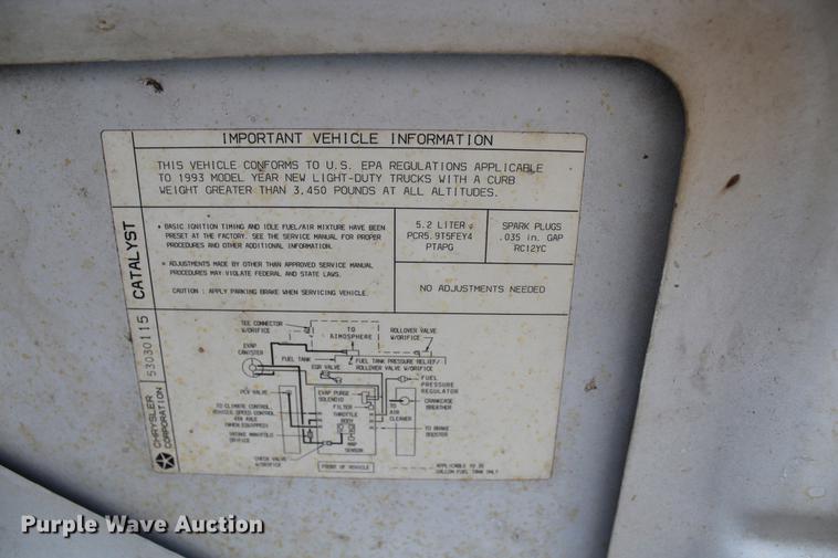 image for item DB6613 1993 Dodge D250 pickup truck