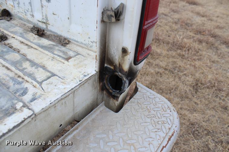 image for item DB6613 1993 Dodge D250 pickup truck