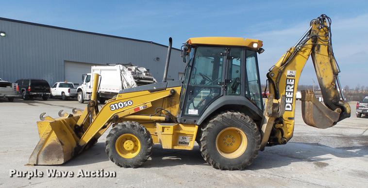 image for item DB7212 2003 John Deere 310SG backhoe