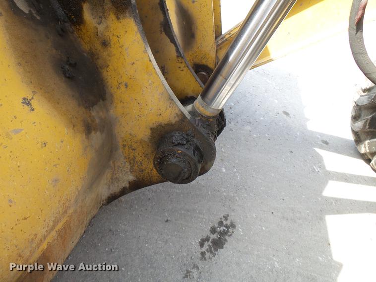 image for item DB7212 2003 John Deere 310SG backhoe