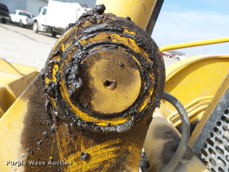 image for item DB7212 2003 John Deere 310SG backhoe