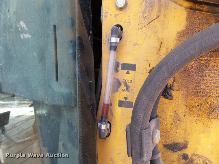 image for item DB7212 2003 John Deere 310SG backhoe